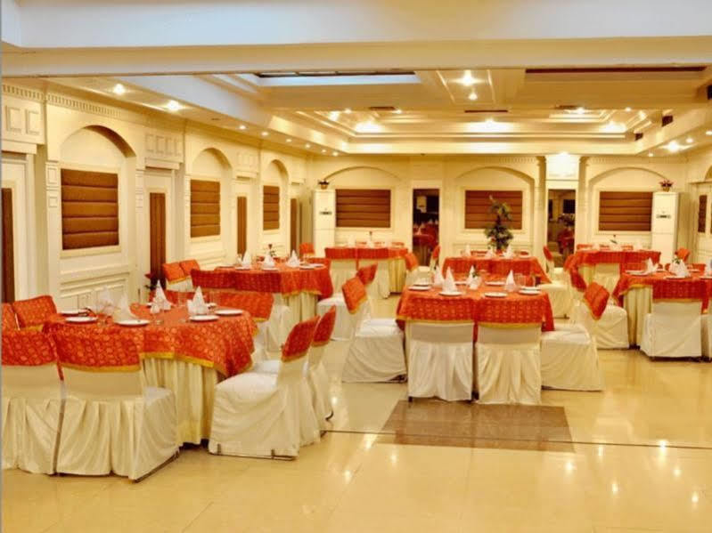 Hotel Solitaire Chandigarh - 10 Mins From Railway Station Eksteriør bilde