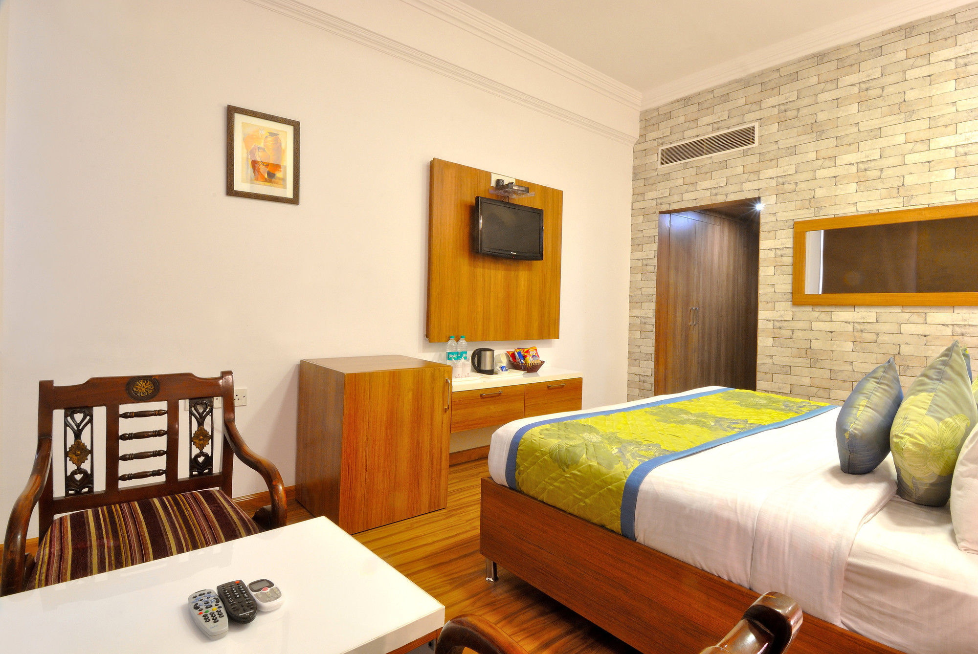 Hotel Solitaire Chandigarh - 10 Mins From Railway Station Eksteriør bilde