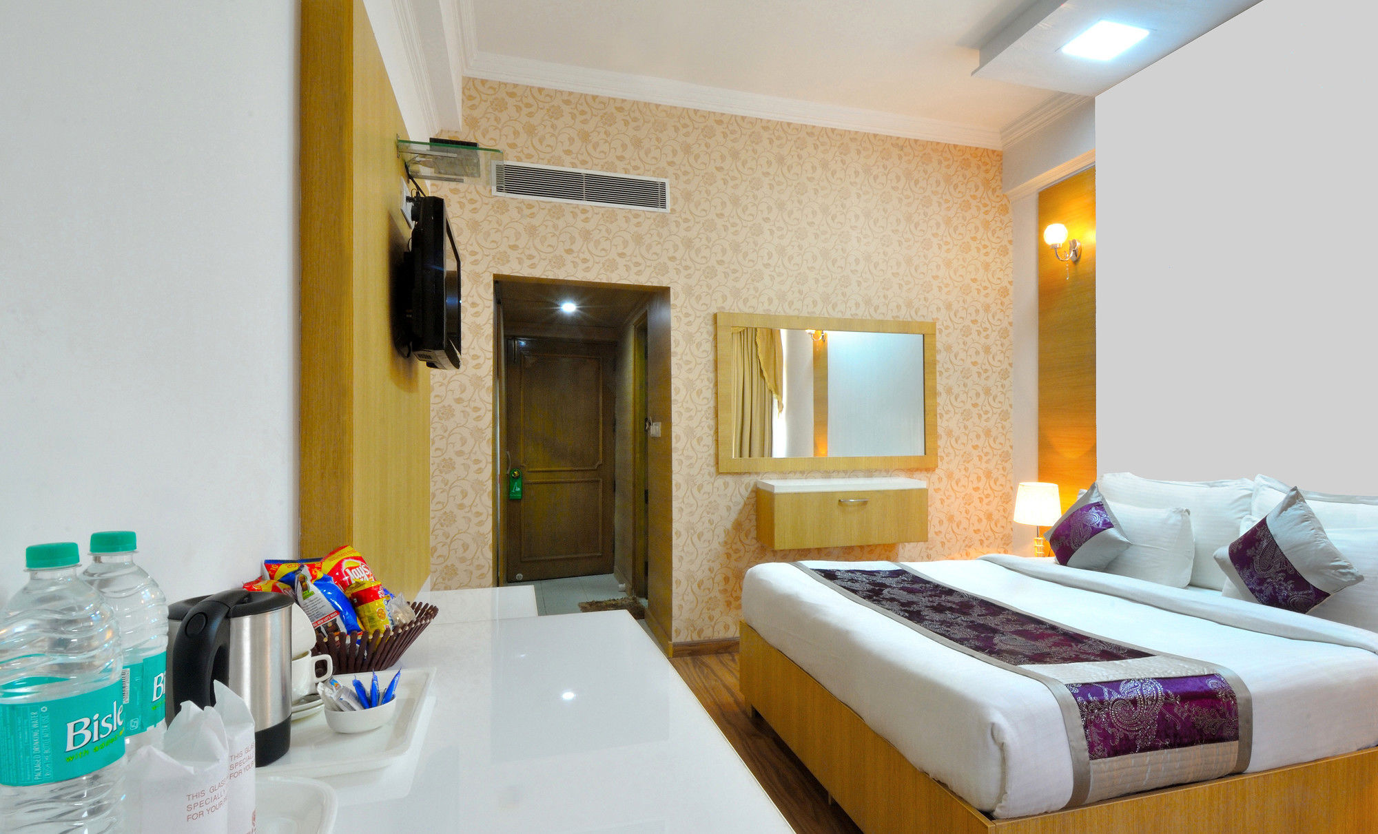 Hotel Solitaire Chandigarh - 10 Mins From Railway Station Eksteriør bilde